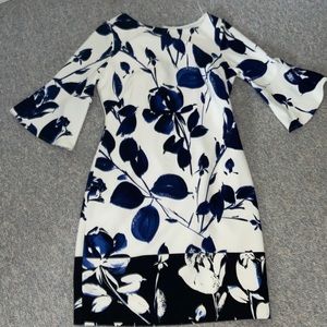 Vince Camuto dress. Size 6.Like new.